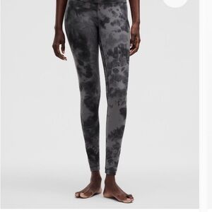 Lululemon Athletica Gray Patterned Leggings